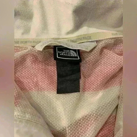 The North Face Windbreaker  women Small - Picture 12 of 14